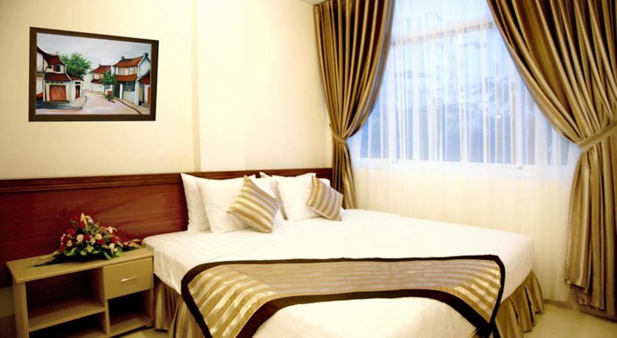 New Sunny Hotel Хошимин Экстерьер фото