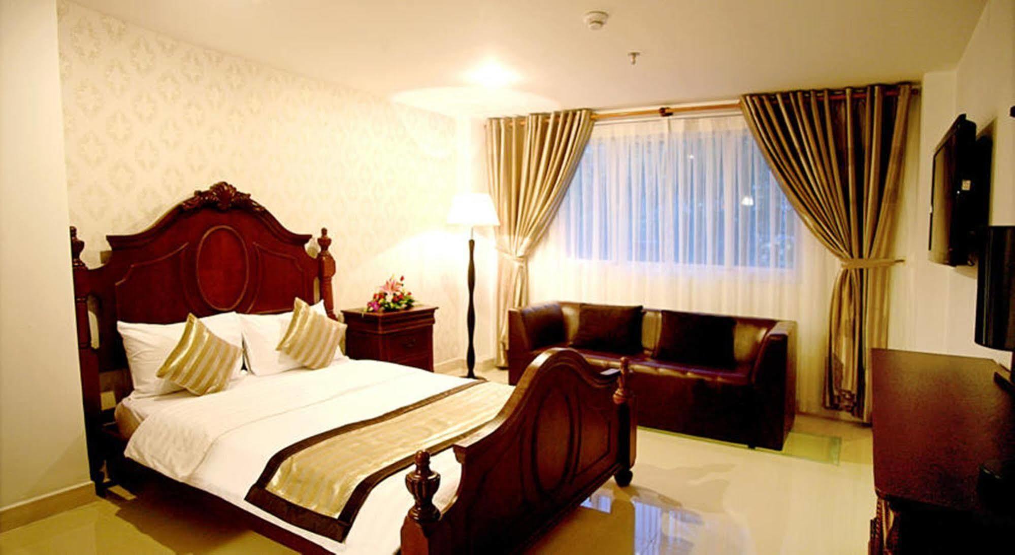 New Sunny Hotel Хошимин Экстерьер фото